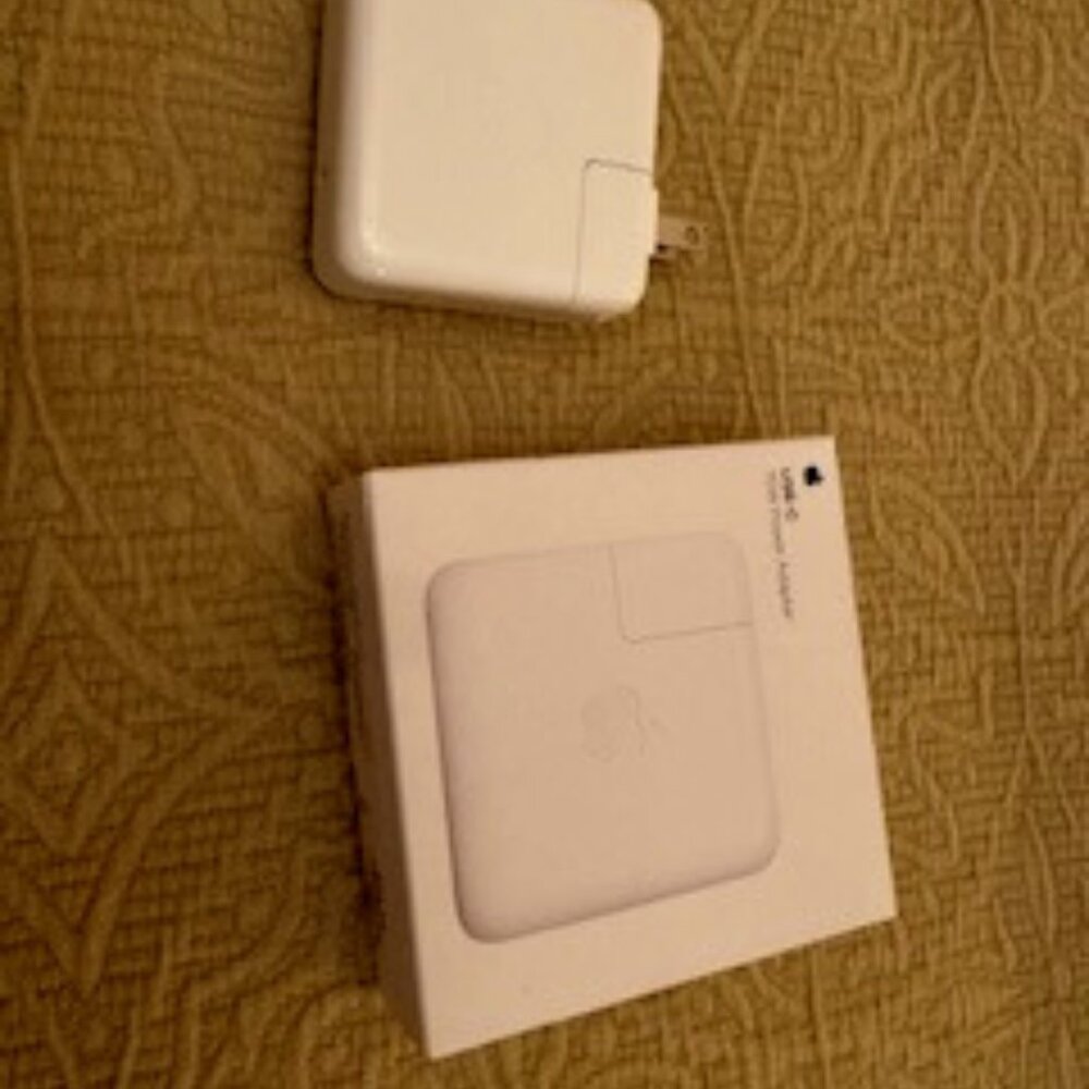 Apple USB-C 70W Power Adapter